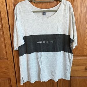 Old Navy Dreaming In Color T Shirt XL
